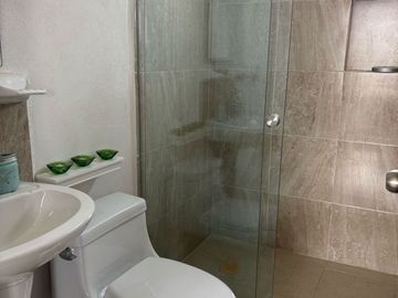 Casas en venta en Cluster con Alberca en Zona Industrial del Puerto de Veracruz