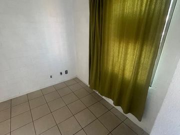 Casa en Microbarrio Cerrado en Villa Lomas de Maipú.