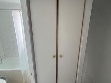 Casa en Microbarrio Cerrado en Villa Lomas de Maipú.