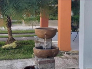 PRECIOSA CASA UBICACADA EN FRACC. BAHÍA AZUL CANCÚN, VIVE A UNOS MINUTOS DE LA PLAYA -NO CRÉDITOS-