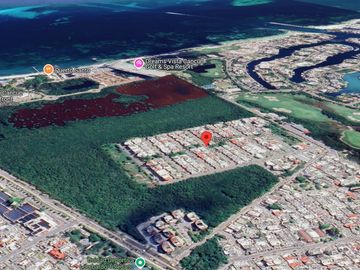 PRECIOSA CASA UBICACADA EN FRACC. BAHÍA AZUL CANCÚN, VIVE A UNOS MINUTOS DE LA PLAYA -NO CRÉDITOS-