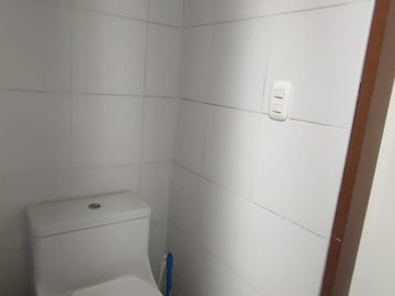 ALQUILER DE LINDO Y AMPLIO DEPARTAMENTO DE 4 DORMITORIOS