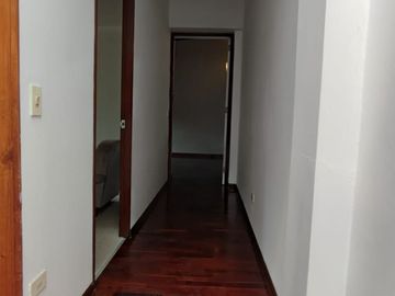 ALQUILER DE LINDO Y AMPLIO DEPARTAMENTO DE 4 DORMITORIOS