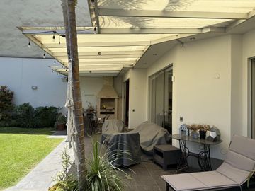 Espectacular Casa en Venta a un Paso de La Universidad de Lima