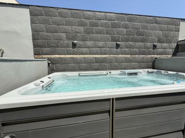 Espectacular Casa en Venta a un Paso de La Universidad de Lima