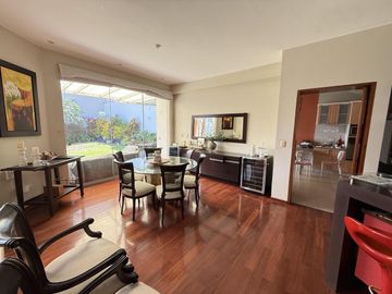 Espectacular Casa en Venta a un Paso de La Universidad de Lima