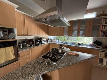 Espectacular Casa en Venta a un Paso de La Universidad de Lima