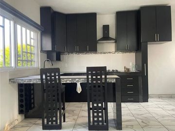 VENTA DE CASA DE 1 NIVEL EN LA COL. EMPLEADO POSTAL