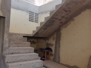 VENDO EDIFICIO EN ZONA CENTRO EN REMODELACION