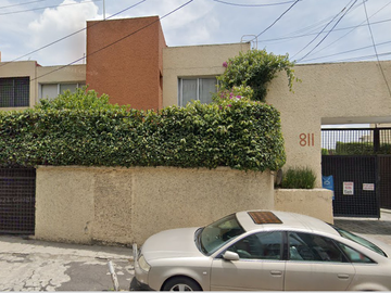 REMATO CASA EN AV. TOLUCA 811, SANTA FE, ÁLVZRO OBREGÓN, CDMX
