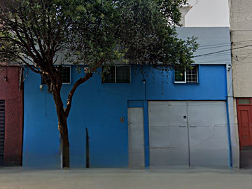 VENTA DE HERMOSA CASA EN COL. LETRAN VALLE, BENITO JUAREZ, CIUDAD DE MEXICO