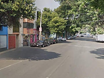 VENTA DE HERMOSA CASA EN COL. LETRAN VALLE, BENITO JUAREZ, CIUDAD DE MEXICO