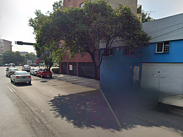 VENTA DE HERMOSA CASA EN COL. LETRAN VALLE, BENITO JUAREZ, CIUDAD DE MEXICO