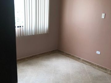 Venta departamento, sector Huertos Familiares - Tonsupa