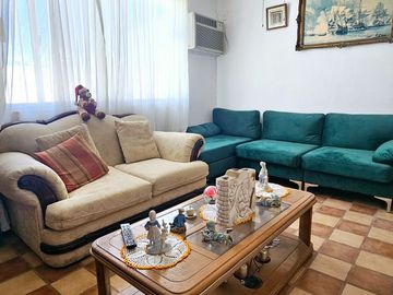 Casa de 4 Recámaras con Amplios Patios y Doble Acceso – Lista para Habita