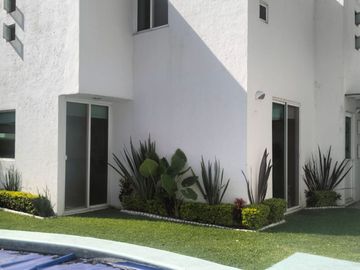 VENTA DE CASA DE 2 NIVELES EN FRACC. SITIO DEL SOL