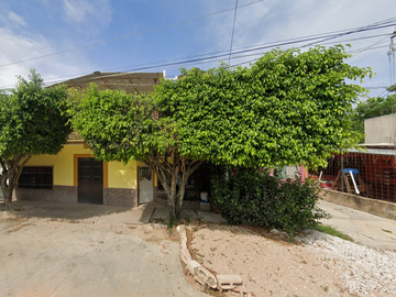 Sk09 Remate Bancario Casa En Tulipán 967, Paseo De Las Flores, Ocozocoautla De Espinosa