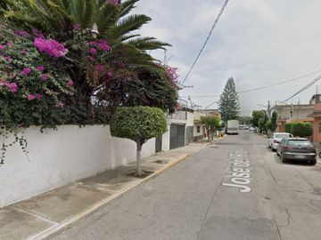 Casa en venta en Iztapalapa Remate.