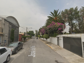 Casa en venta en Iztapalapa Remate.