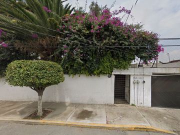 Casa en venta en Iztapalapa Remate.