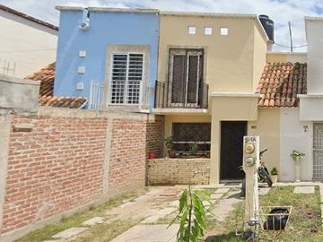 CASA EN VENTA EN LEON, GUANAJUATO. OPORTUNIDAD