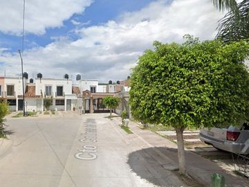 CASA EN VENTA EN LEON, GUANAJUATO. OPORTUNIDAD