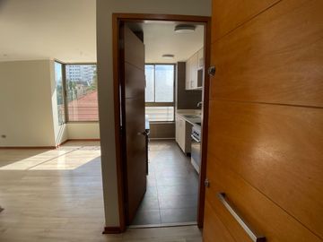 Departamento casi nuevo
