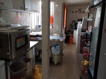 CASA DE 2 PISOS EN  VILLA ENTRE RIOS, PUCON