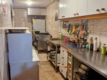 CASA DE 2 PISOS EN  VILLA ENTRE RIOS, PUCON
