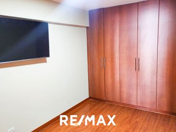Se Alquila Departamento 71m2., 2 hab. 2 baños, Urb. Barrio Médico Surquillo