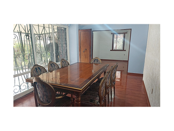 Casa en Venta, La Cisterna, Metro  3D, 2B, Jardin, Solida, Est., Colegios,  doc. al dia.