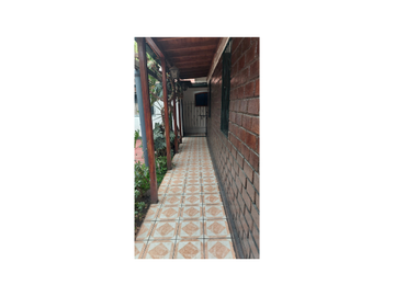 Casa en Venta, La Cisterna, Metro  3D, 2B, Jardin, Solida, Est., Colegios,  doc. al dia.
