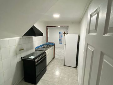 Excelente Oportunidad!! 5250 UF Se Vende amplia casa en Condominio Lascar (Sector Norte Antofagasta)
