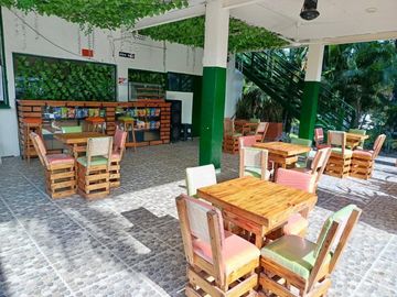EN VENTA, HOTEL ECOTURISTICO RENTANDO - SE ACEPTAN PERMUTAS