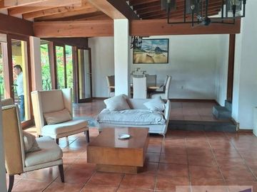 Venta De Casa Los Volcanes Espaciosa y Exclusiva Ideal Para Disfrutar Y Vivir Cómodamente .