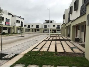 LINDA CASA EN ADAMAR RESIDENCIAL