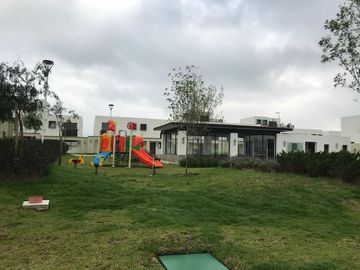 LINDA CASA EN ADAMAR RESIDENCIAL