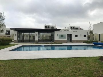 LINDA CASA EN ADAMAR RESIDENCIAL