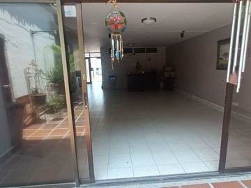 Venta amplia casa san vicente norte cali