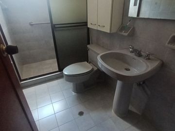 Venta amplia casa san vicente norte cali