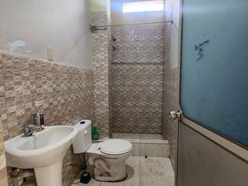 CASA RENTERA EN VENTA,  PASAJE CDLA. LOS NARANJOS