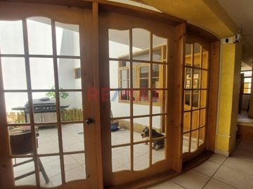 Casa En Huanchaco - Las Palmeras - 201 At 260 Ac 3 Cuadras De La Playa