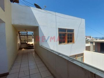 Casa En Huanchaco - Las Palmeras - 201 At 260 Ac 3 Cuadras De La Playa