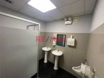 Venta Local Comercial Equipado En C.A.C. Faucett