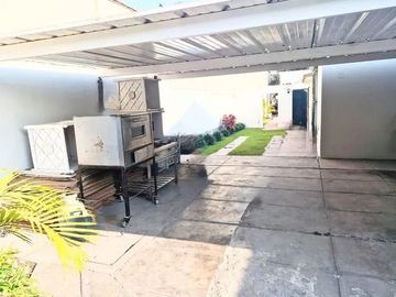 ALQUILO CASA 1200M2-07 DORM.04 BAÑOS X CLUB GOLF LOS INKAS - SURCO