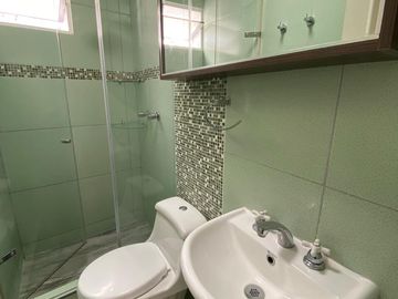 Remodelado, Acogedor, Luminoso, Jardines Lindos, Dpto. en La Molina