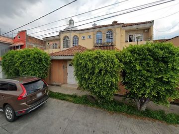 Gran oportunidad de inversión, casas en remates hipotecarios, casa en Michoacán excelente ubicación, colonia Guadalupe en Morelia