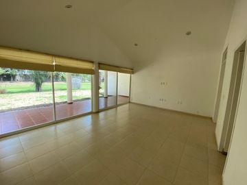 Casa en Venta y en Renta en Club de Golf La Hacienda