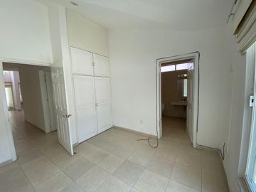 Casa en Venta y en Renta en Club de Golf La Hacienda
