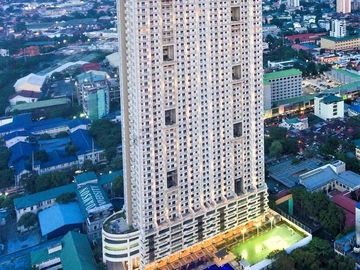 Nice 1 Bedroom with Parking Condominium For Sale in Manila Torre De Manila